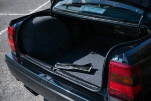 Image 33/37 de Vauxhall Lotus Carlton 3.6 (1993)