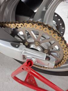 Image 9/15 of Bimota YB11 Superleggera (1998)