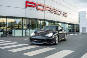 Image 57/63 of Porsche 911 Carrera 4S (2004)