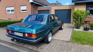 Immagine 10/45 di Mercedes-Benz 280 E (1980)