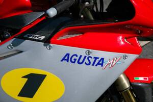 Immagine 3/30 di MV Agusta F4 1000 S (2004)