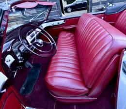 Bild 44/50 von Cadillac 62 Convertible (1951)