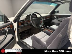 Bild 12/15 von Mercedes-Benz 560 SEC (1989)