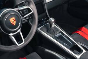 Afbeelding 23/36 van Porsche Cayman GT4 (2016)