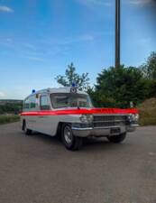 Image 30/51 of Cadillac Ambulance Carrosserie Köng (1964)