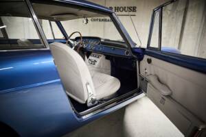 Imagen 67/100 de Ferrari 250 GT 2+2 (1963)