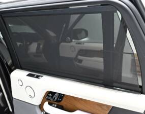 Bild 50/50 von Land Rover Range Rover Autobiography SDV8 (2018)