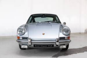 Image 2/34 of Porsche 911 2.0 S (1966)