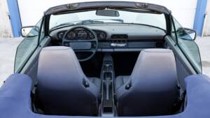 Image 41/46 of Porsche 911 Carrera 2 (1991)