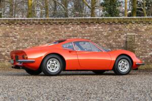 Image 47/50 de Ferrari Dino 246 GT (1970)