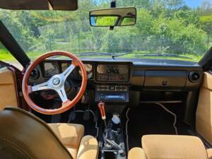 Image 7/9 of Alfa Romeo GTV 6 2.5 (1985)