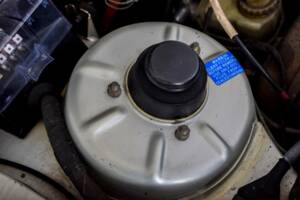 Image 18/50 of BMW 320i (1981)