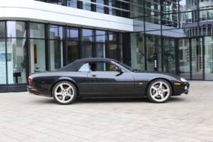 Immagine 45/45 di Jaguar XKR (2001)