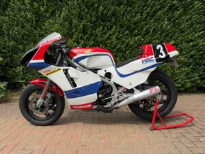 Immagine 2/46 di Honda VF 500 F (1986)