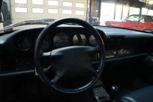 Image 11/50 of Porsche 911 Carrera (1994)