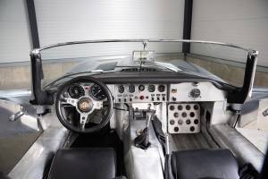 Image 25/37 of Jaguar E-Type 3.8 (1963)