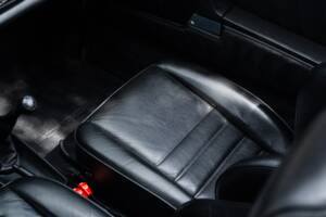 Image 34/68 of Porsche 911 Speedster 3.2 (1989)