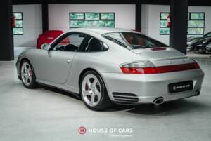 Bild 9/22 von Porsche 911 Carrera 4S (2003)