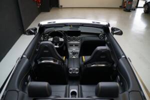 Image 31/45 de Mercedes-Benz C 63 S AMG &quot;Final Edition&quot; (2023)