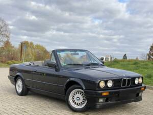 Imagen 5/8 de BMW 318i (1991)