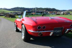Image 9/43 of Chevrolet Corvette Sting Ray Convertible (1964)