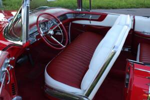 Bild 13/29 von Cadillac 62 Convertible (1956)