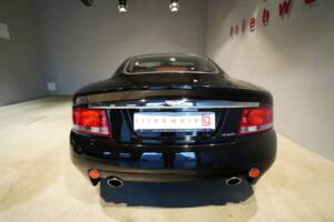 Bild 12/20 von Aston Martin V12 Vanquish (2004)