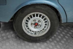 Image 34/50 de Volvo 240 Turbo (1983)