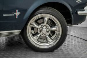 Image 43/50 of Ford Mustang 289 (1966)