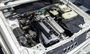 Imagen 5/45 de Audi 200 Avant quattro - 2.1 Turbo (1985)