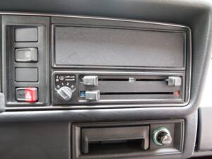 Image 81/148 of Volkswagen Golf Mk I Convertible 1.6 (1988)