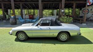 Afbeelding 39/63 van Alfa Romeo Spider 1300 (1976)
