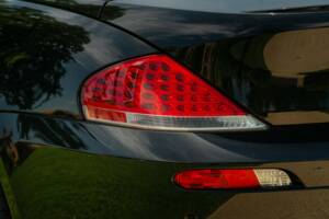 Imagen 31/50 de BMW M6 (2007)