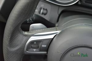 Image 41/50 of Audi R8 Spyder 4.2 FSI Quattro (2011)