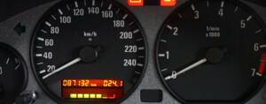 Image 25/33 of BMW 323ti Compact (1999)