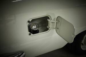 Bild 35/100 von Borgward P 100 2,3 Liter (1960)