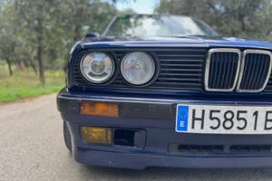 Imagen 5/42 de BMW 325i (1991)
