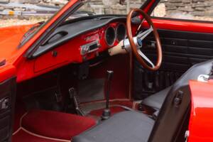 Bild 47/50 von Volkswagen Karmann Ghia 1600 (1972)