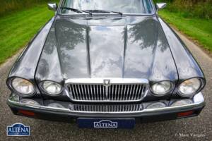 Bild 10/57 von Jaguar XJ 12 (1986)