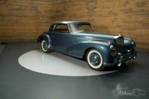Image 25/31 of Mercedes-Benz 300 S (1953)