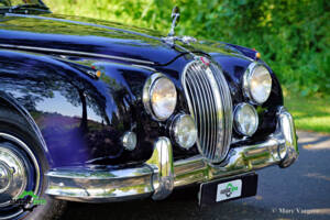 Image 21/46 of Jaguar Mk II 3.8 (1962)