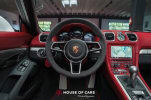 Image 17/25 of Porsche Boxster Spyder (2016)