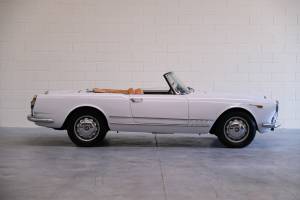 Image 11/16 of Alfa Romeo 2600 Spider (1962)