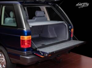 Bild 5/8 von Land Rover Range Rover 4.0 SE (1995)