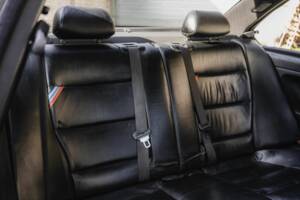 Image 55/80 of BMW M3 (1994)