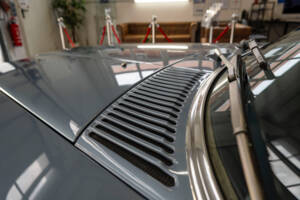 Image 16/33 de Mercedes-Benz 500 SL (1985)