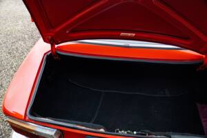 Image 19/20 of Alfa Romeo Giulia 1600 GT Junior (1976)