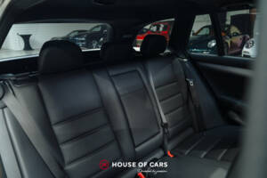 Afbeelding 20/24 van Mercedes-Benz C 63 AMG T (2010)