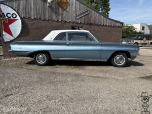 Image 3/49 of Oldsmobile F-85 Jetfire (1962)