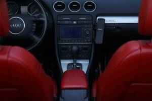Image 8/50 de Audi S4 (2004)